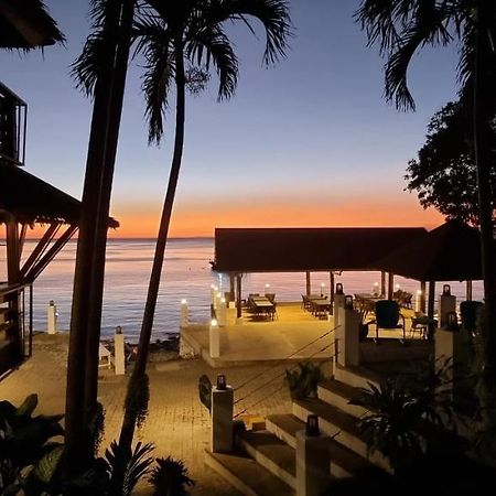Aquaventure Reef Club Hotell Mabini  Eksteriør bilde