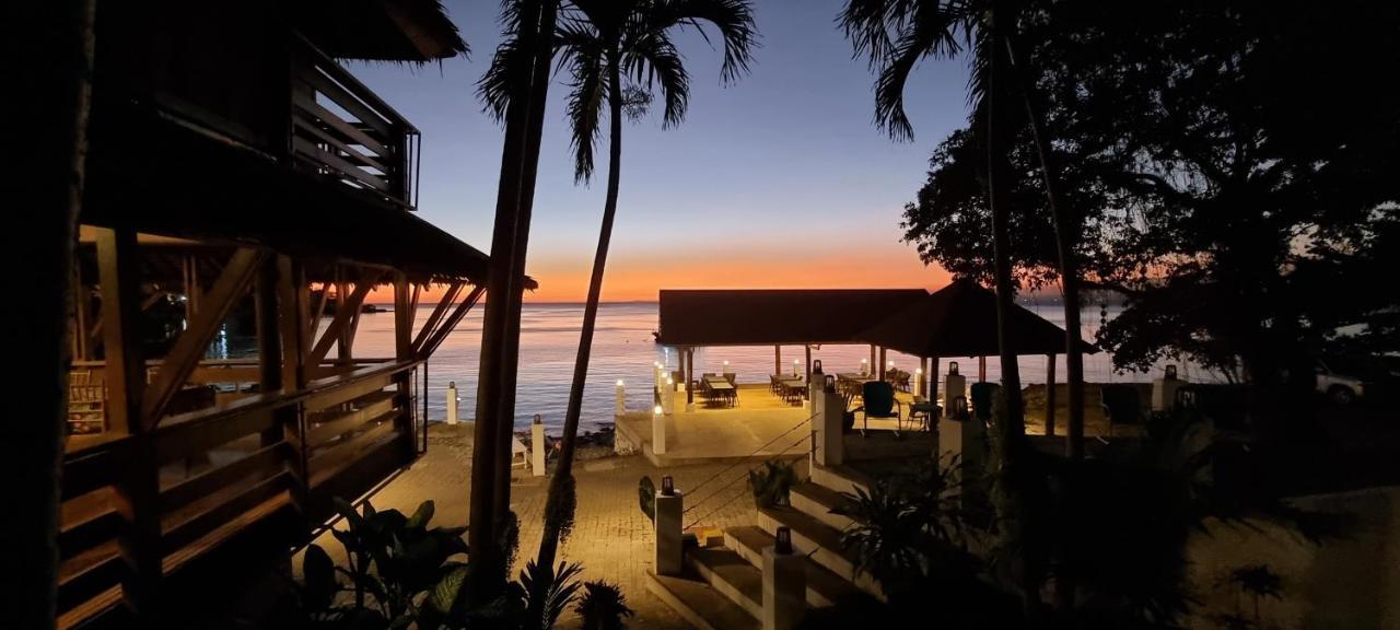 Aquaventure Reef Club Hotell Mabini  Eksteriør bilde