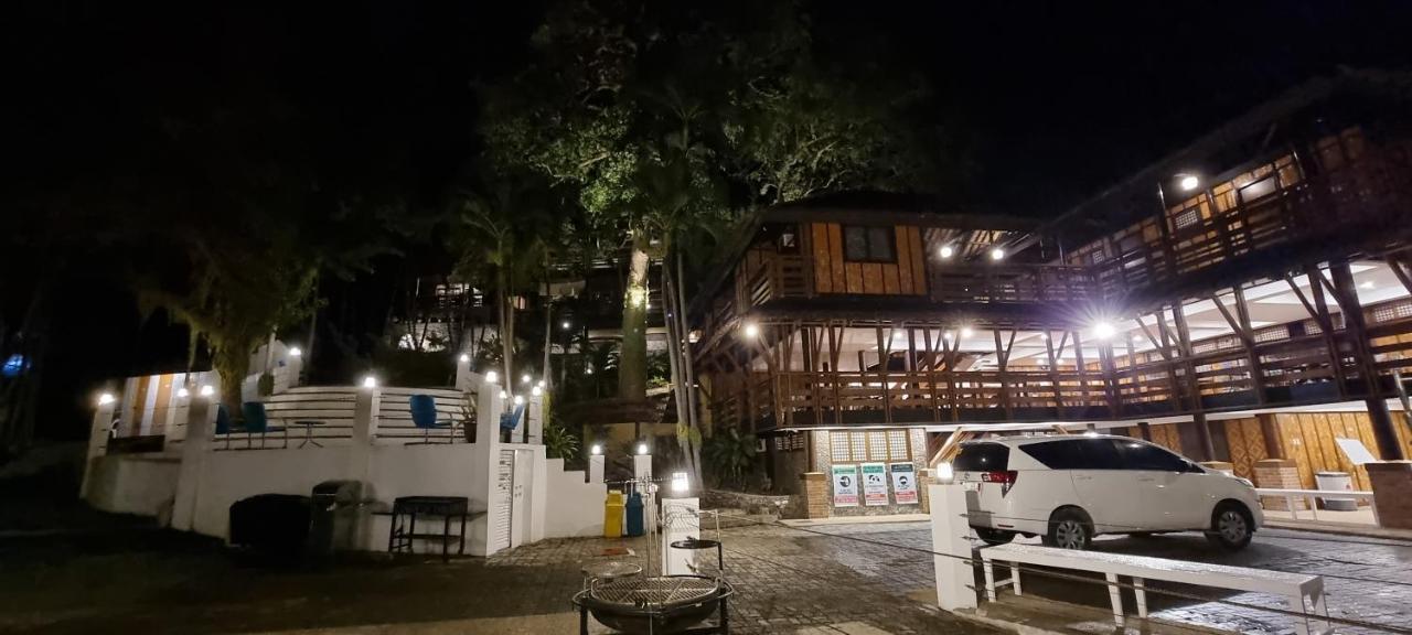 Aquaventure Reef Club Hotell Mabini  Eksteriør bilde