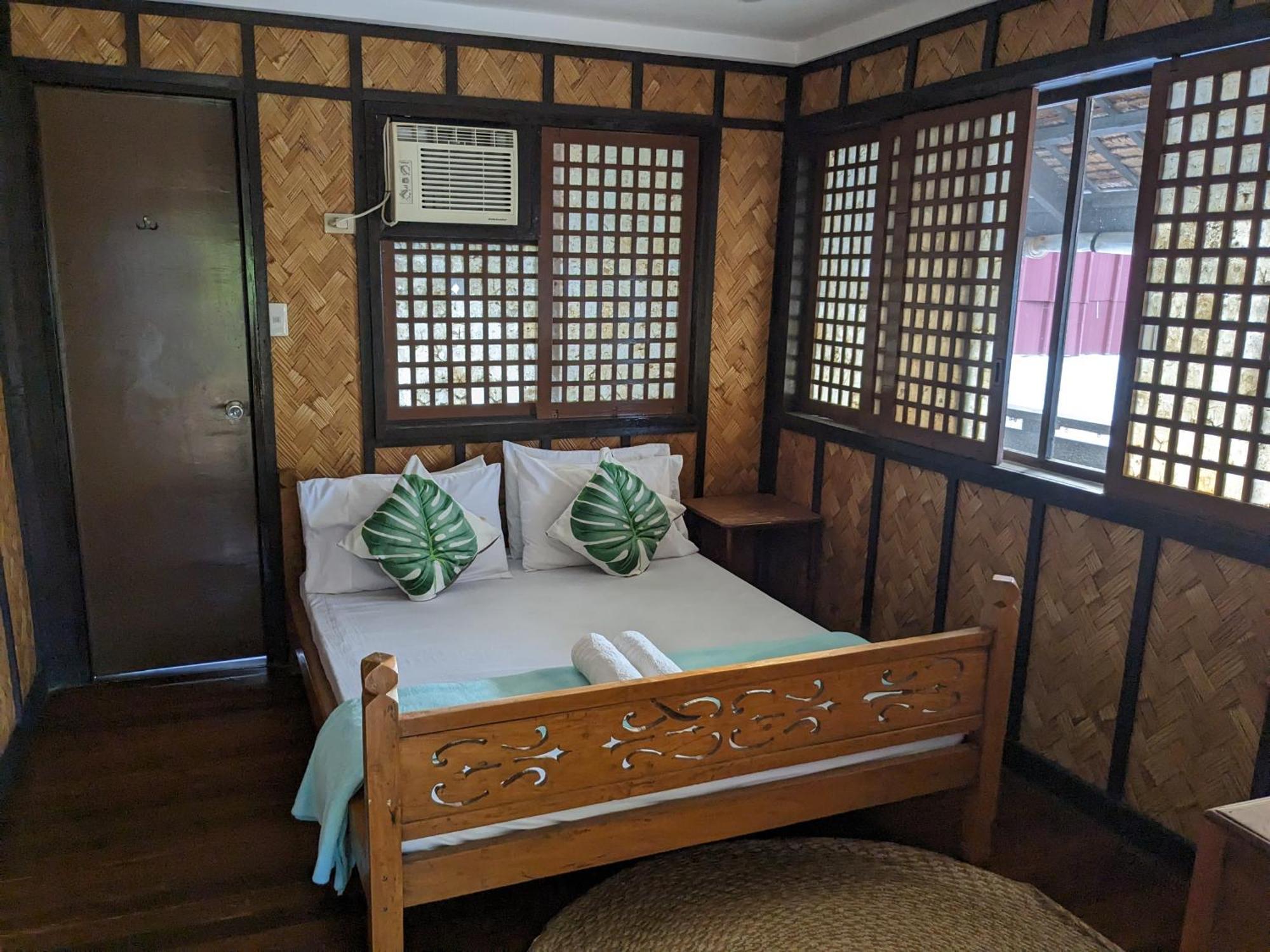 Aquaventure Reef Club Hotell Mabini  Eksteriør bilde